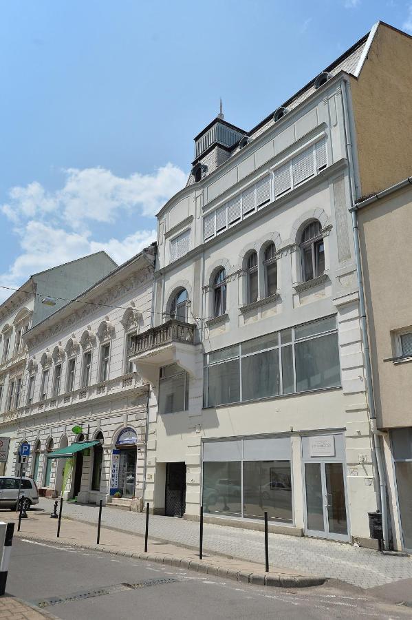 Netta Apartman Eger Ngoại thất bức ảnh